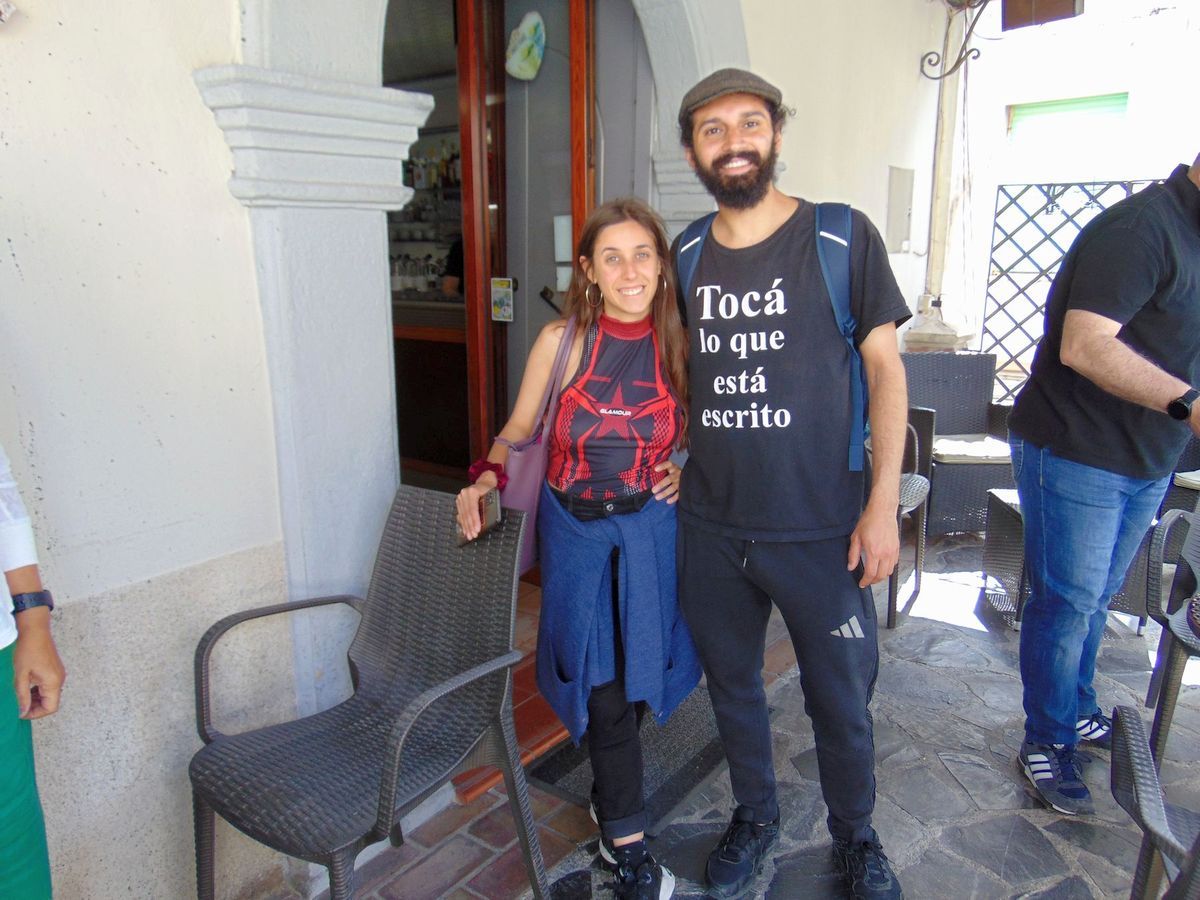 Lucia e Juan 5 maggio 2025 San Marco Argentano bar Etoile