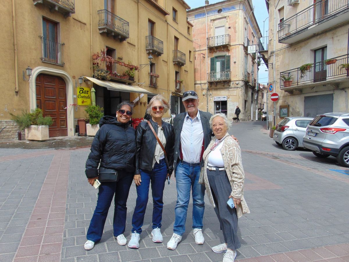 domenica 4 maggio 2025 da destra Anna Luisa, Paolo, Sandra e Nara