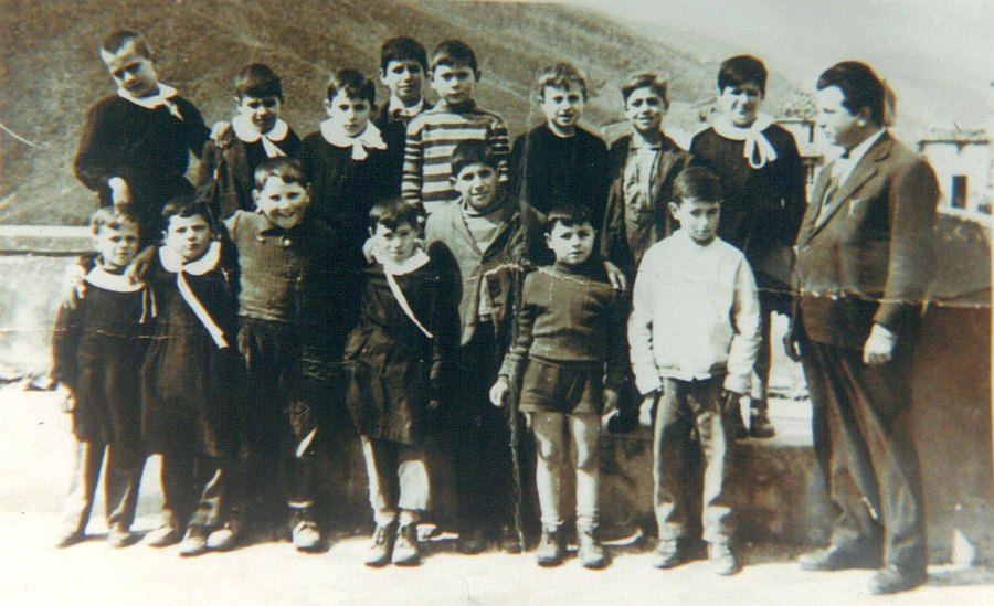 San Marco Argentano Terza elementare 1957