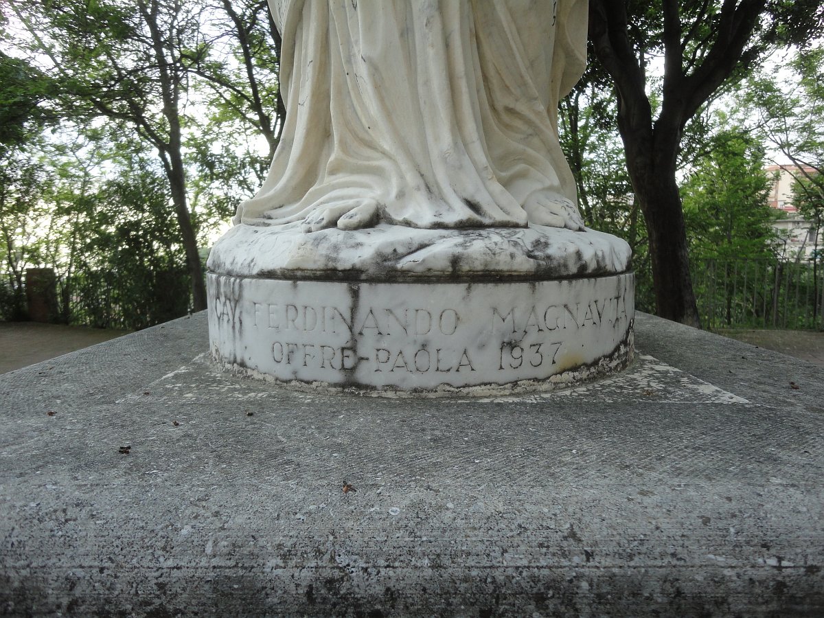 Statua offerta dal cav.Ferdinando Magnavita a Paola 1937