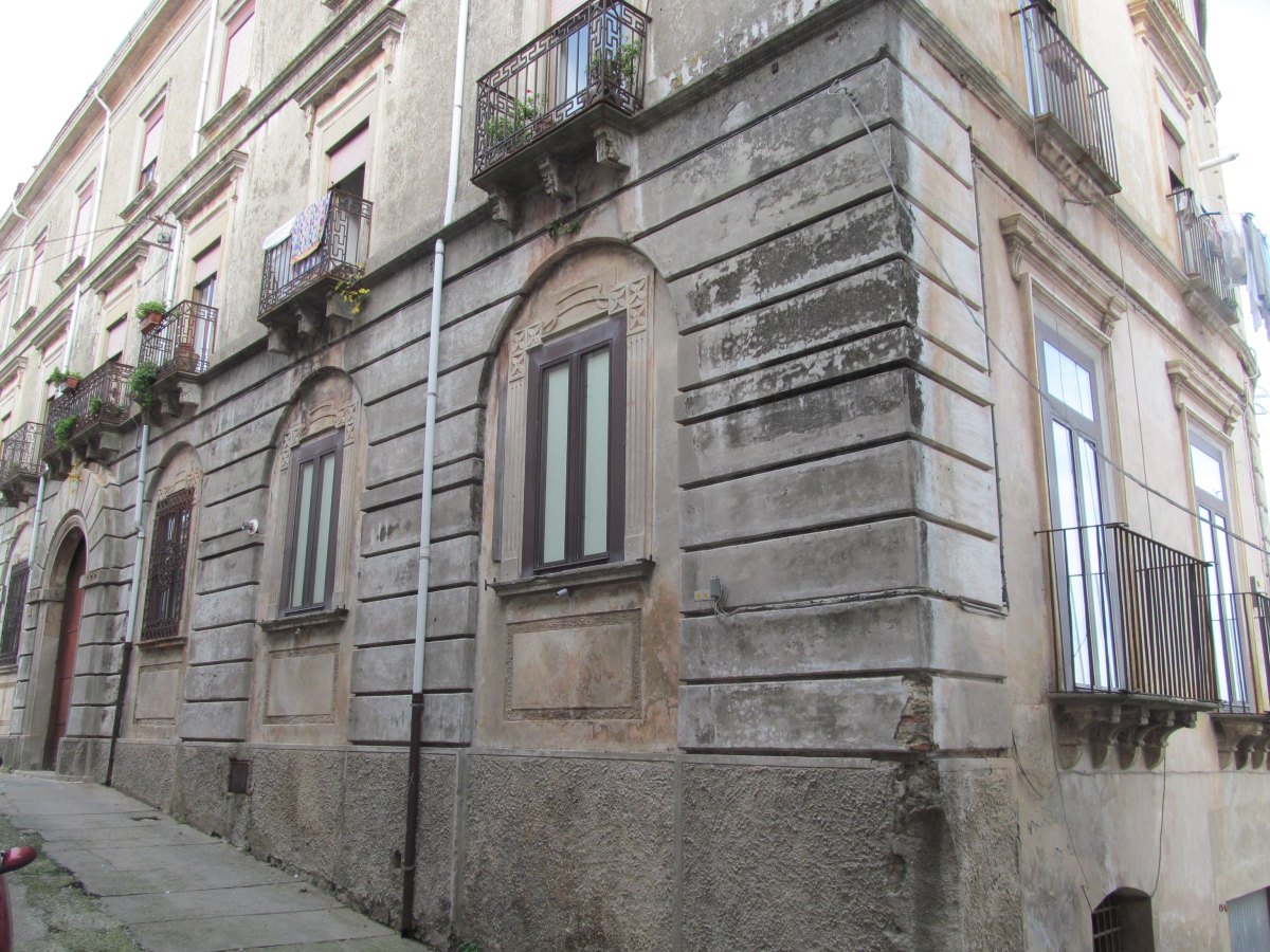 Palazzo Campagna, già Gonzaga Palazzo Campagna, già Gonzaga
