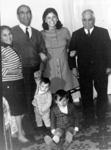 Piccolo Michele Coppolillo con famiglia