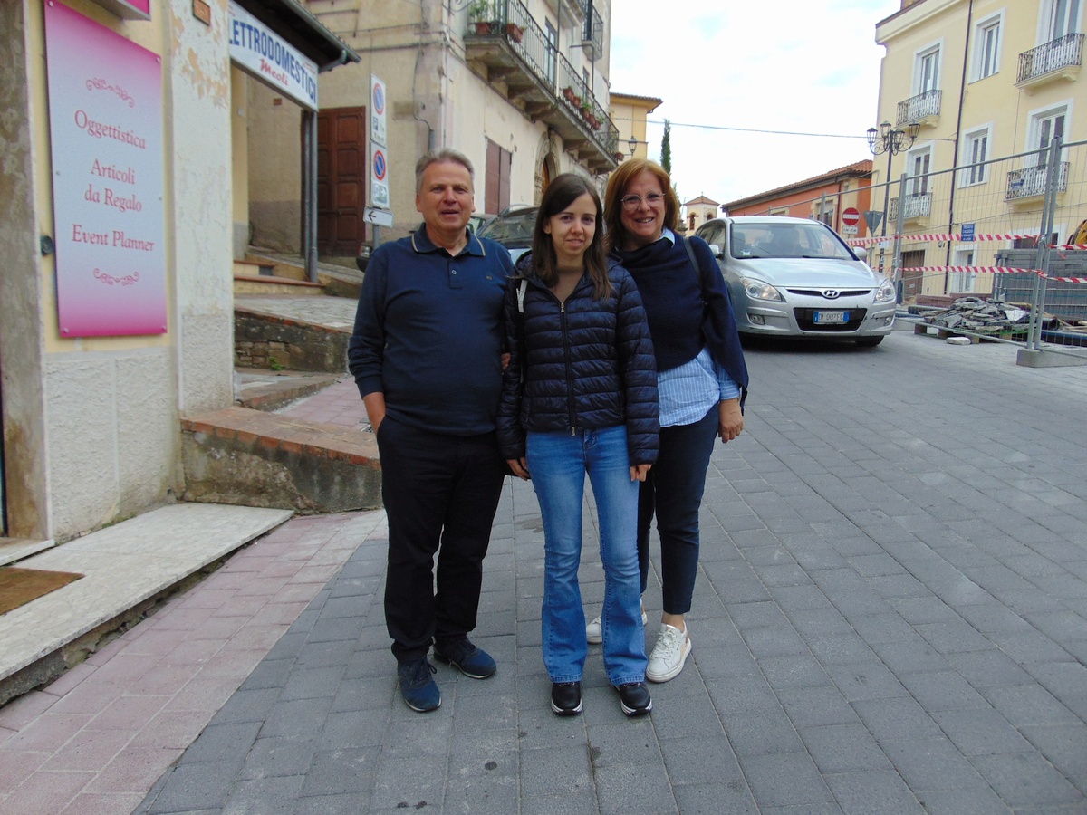 Teresa Piraino con il marito e la figlia