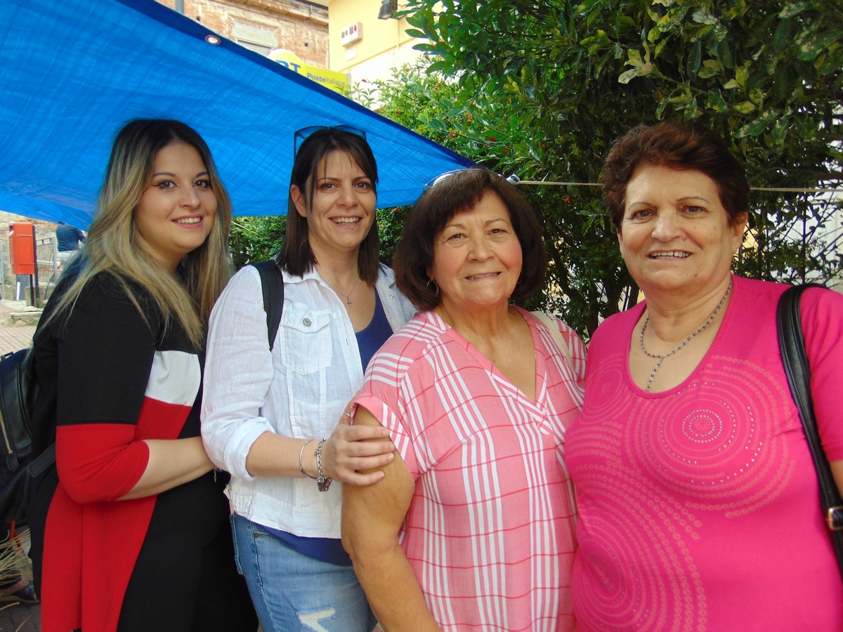 da sinistra Luana Zicca, Ersilia Zicca, Lina Storino Verta, Carmela Verta